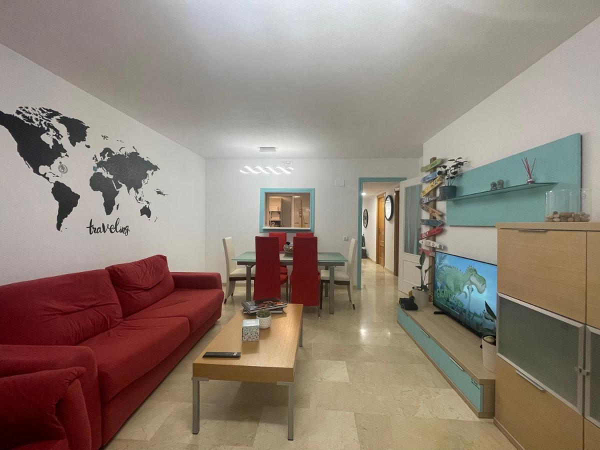 Traveler'S Beach Apartment With Sea View, Free Coffee & Parking Бенидорм Экстерьер фото