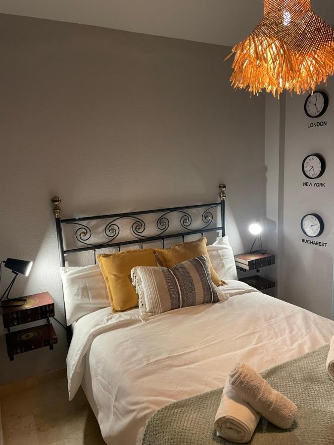 Traveler'S Beach Apartment With Sea View, Free Coffee & Parking Бенидорм Экстерьер фото
